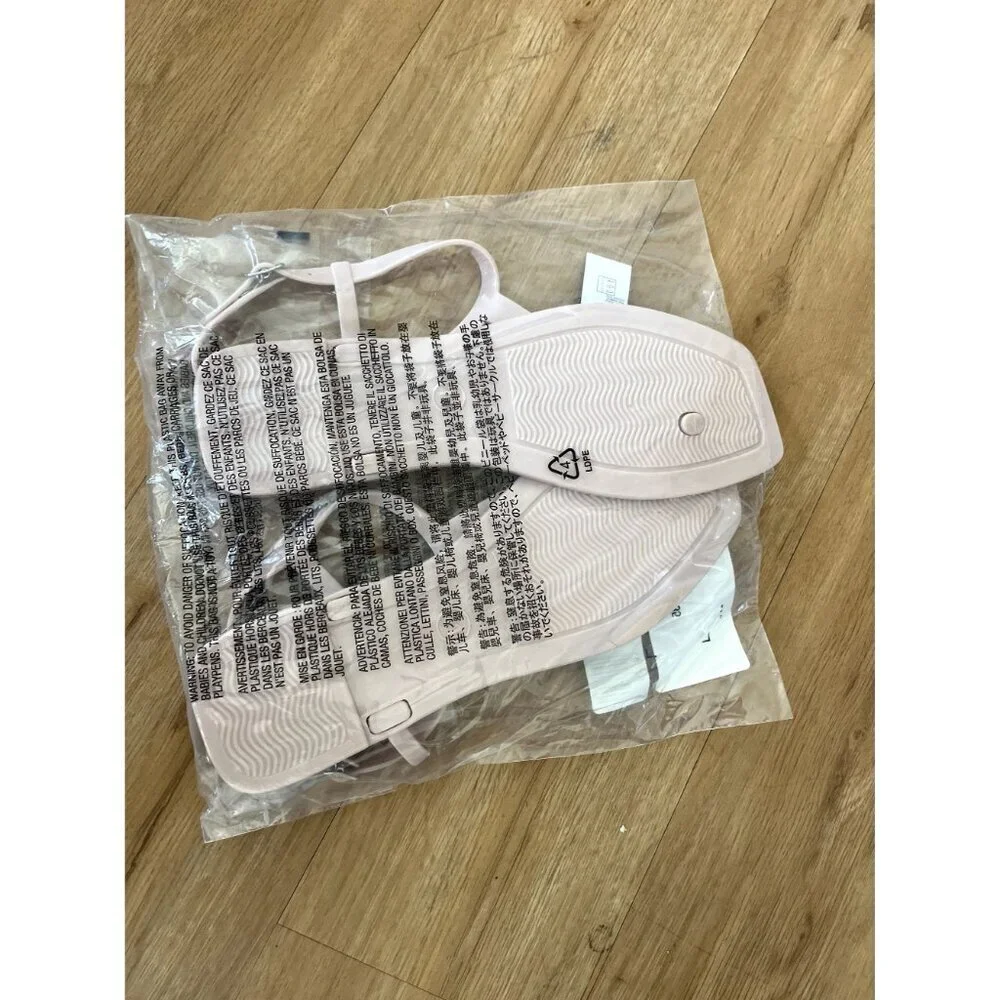 NWT Old Navy Pink Opaque Jelly T-Strap Sandals 8